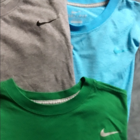 ☄️SOLD☄️🌟NIKE DRI -FIT BUNDLE 🌟 - Picture 2 of 4